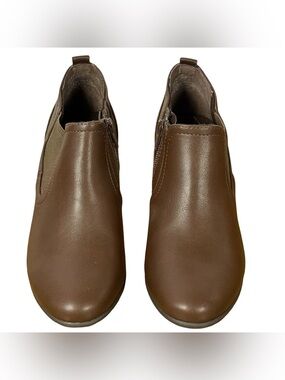 Solanz Nelli Brown Vegan Leather Ankle Booties Women's Size 6.5M